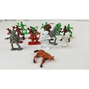 Lot of 16 Plastic Cowboys Indians Vintage 1 3/4" Wild West Toy Figures Hong Kong